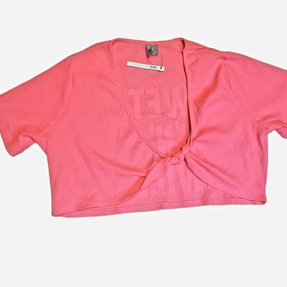 ASOS CURVE SIZE 18 Neon pink crop top - Picture 2 of 7